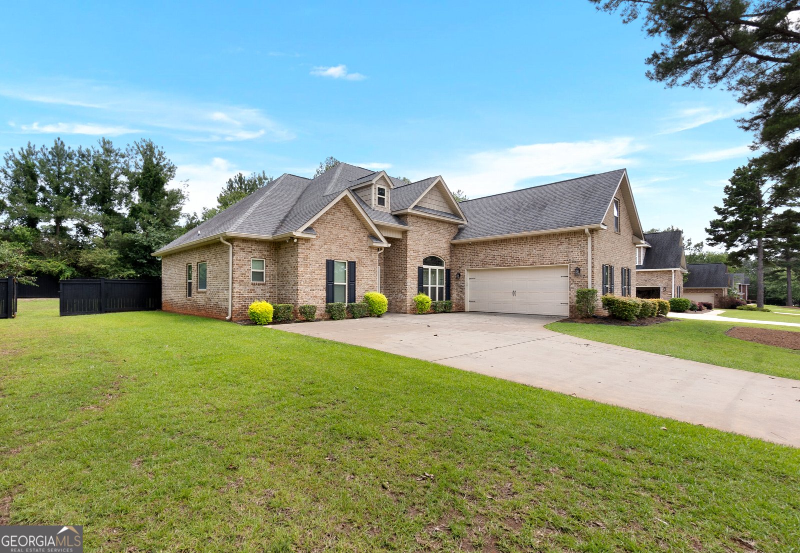 300 Bridgehampton Way Perry - 2