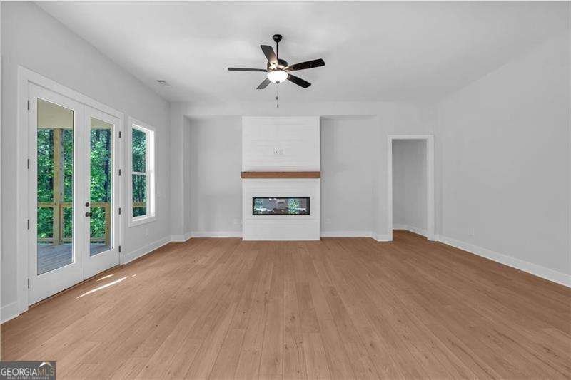 21 21 Everwood Court Rome - 13