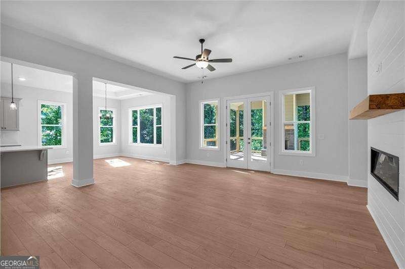 21 21 Everwood Court Rome - 16