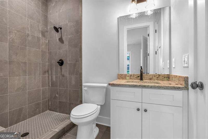 21 21 Everwood Court Rome - 18
