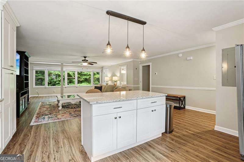 208 Hembree Park Terrace Roswell - 13