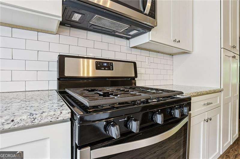 208 Hembree Park Terrace Roswell - 14