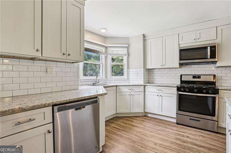 208 Hembree Park Terrace Roswell - 16
