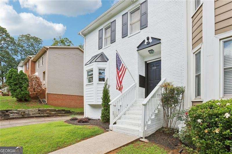 208 Hembree Park Terrace Roswell - 3