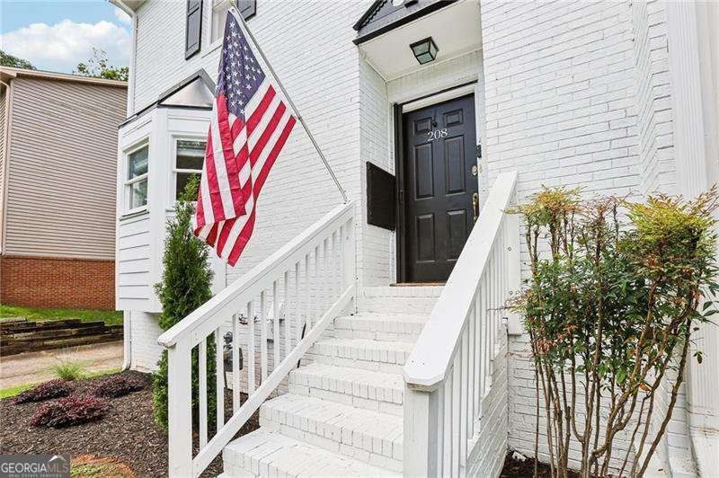 208 Hembree Park Terrace Roswell - 6