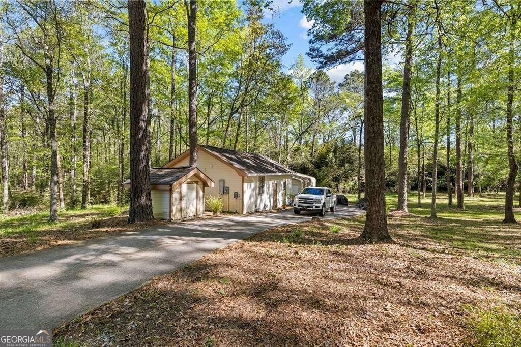 2090 North Jefferson Street Milledgeville - 43
