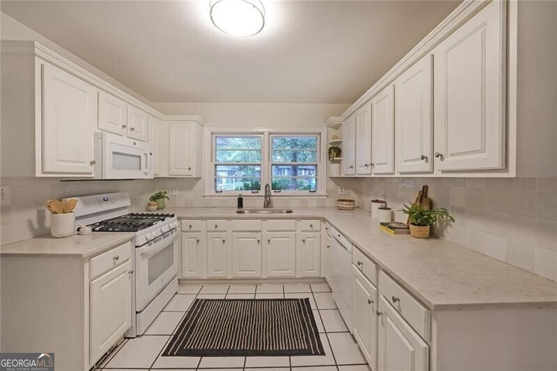 1327 Rupert Road Decatur - 10
