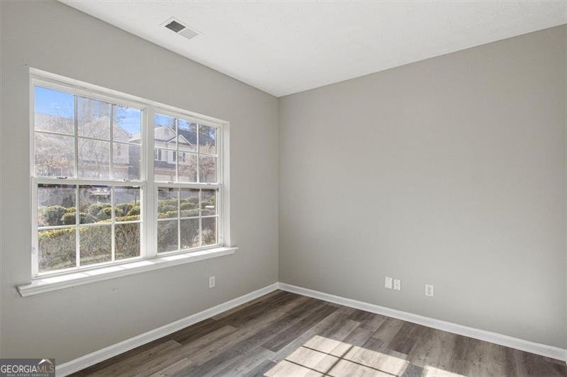 5667 CASCADE Atlanta - 4