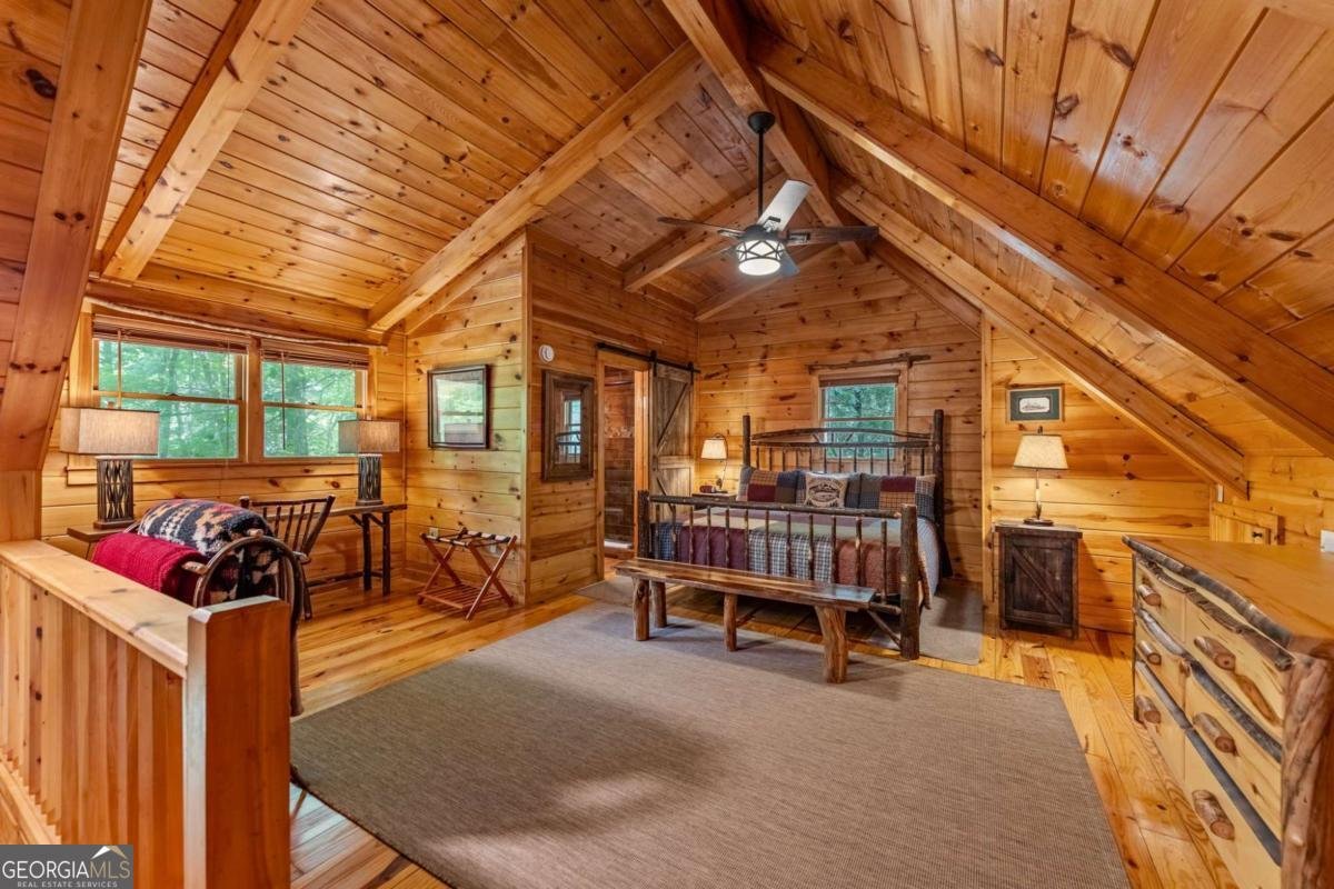 77 Old Covered Bridge Road Cherry Log - 31