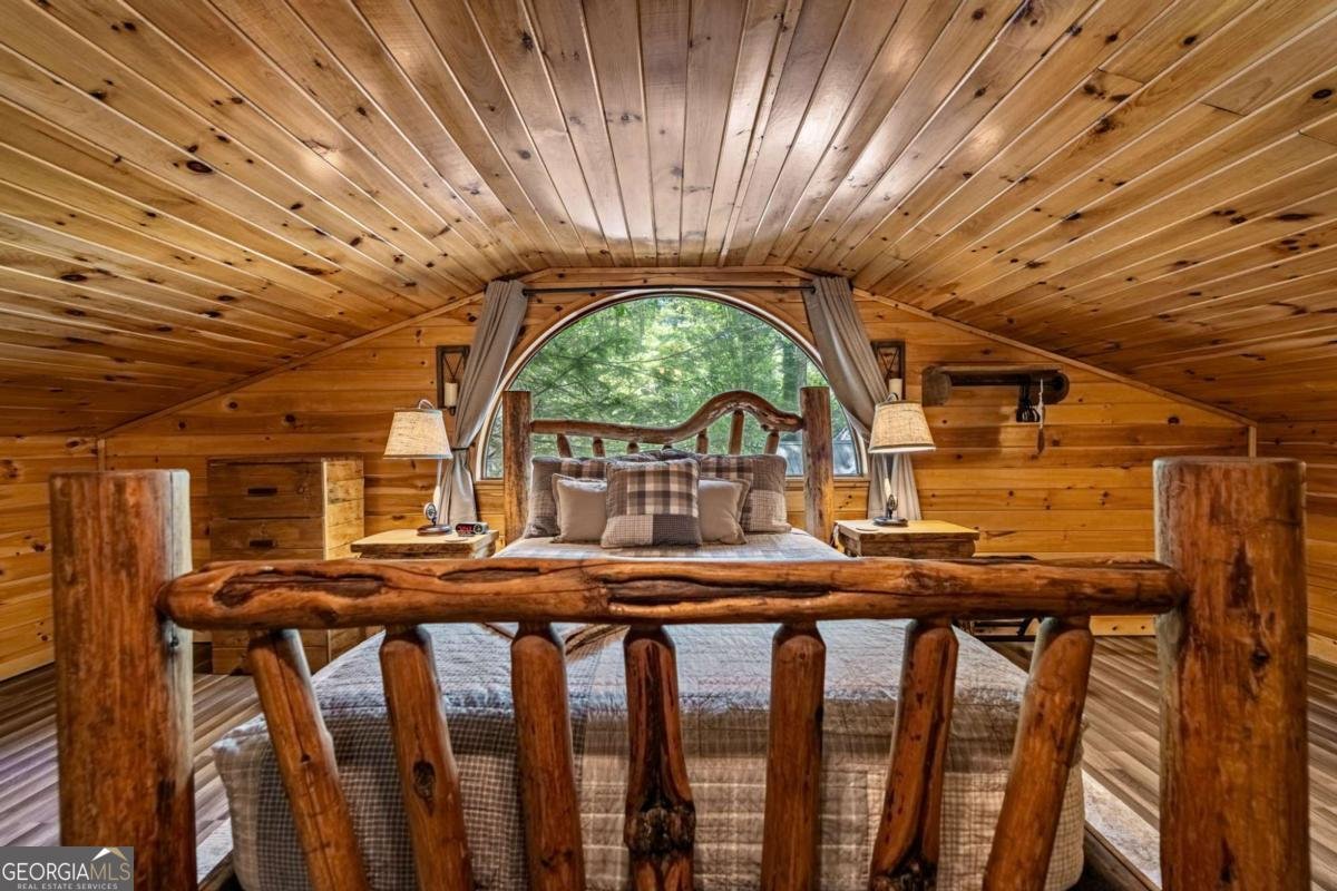 77 Old Covered Bridge Road Cherry Log - 48