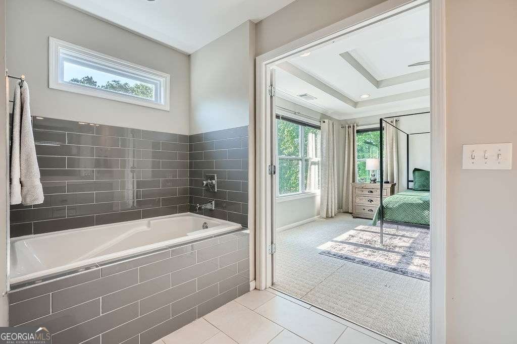 2686 Oak Leaf Place Atlanta - 14