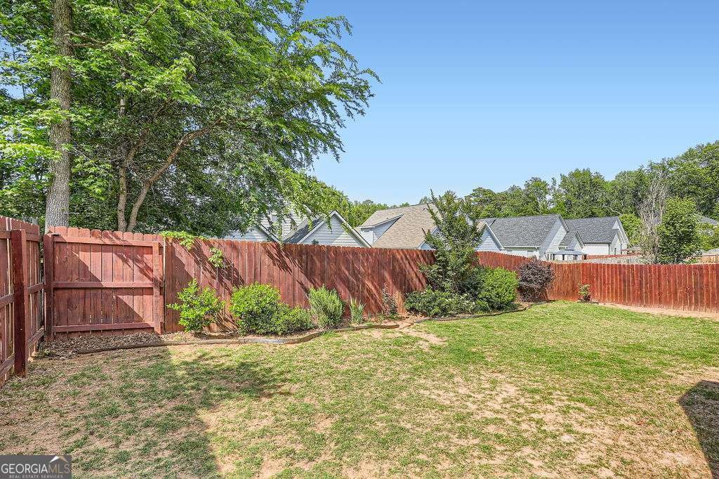 2686 Oak Leaf Place Atlanta - 26