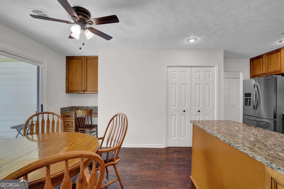 6423 Deerings Lane Peachtree Corners - 11