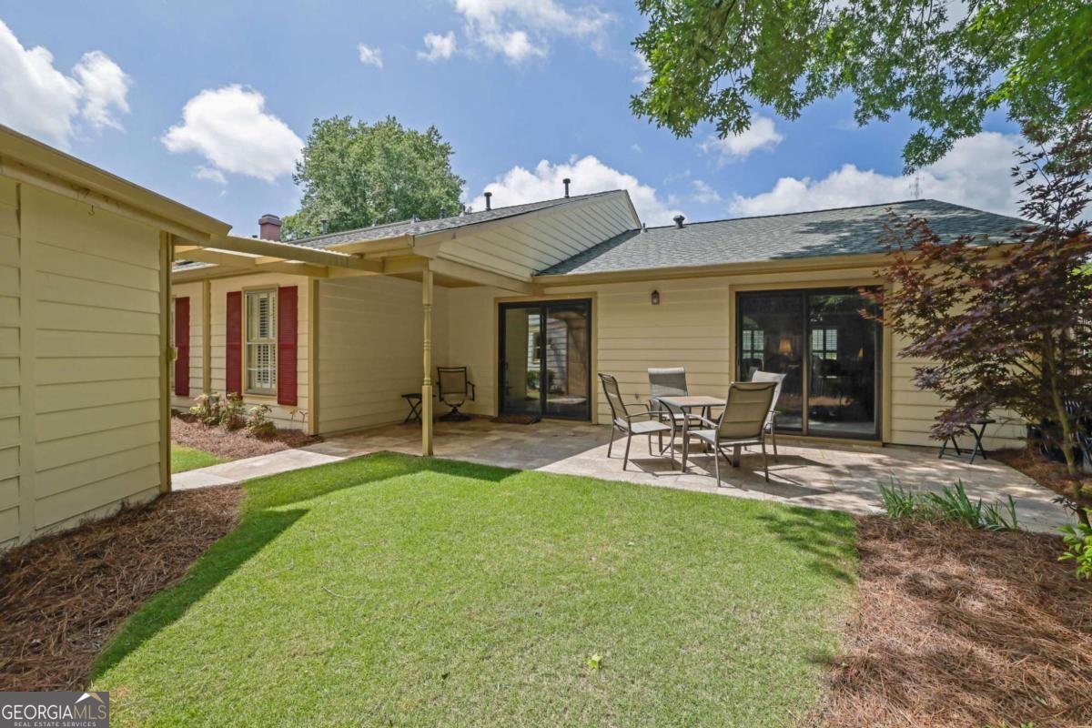 6423 Deerings Lane Peachtree Corners - 25