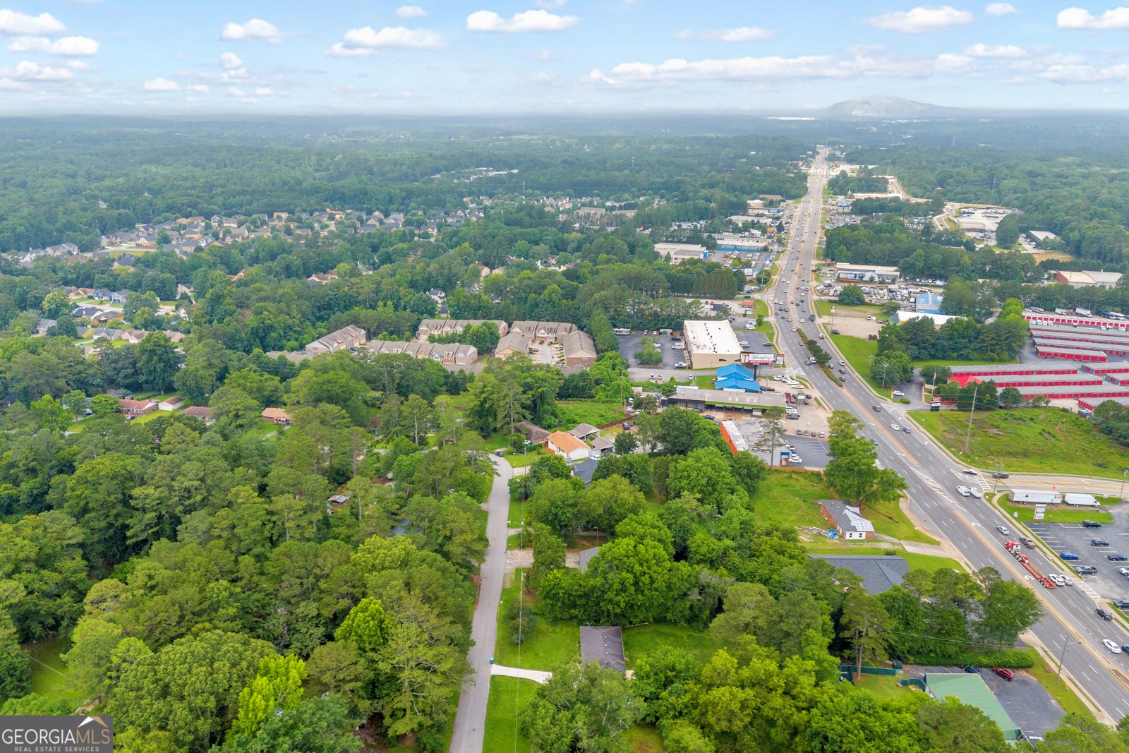 2199 Clairmont Circle Snellville - 40