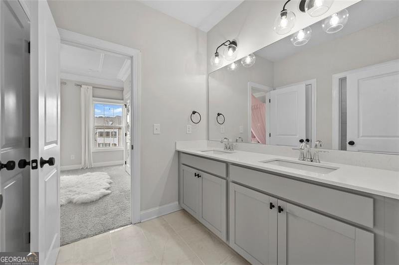 940 EMMETT Walk Alpharetta - 19