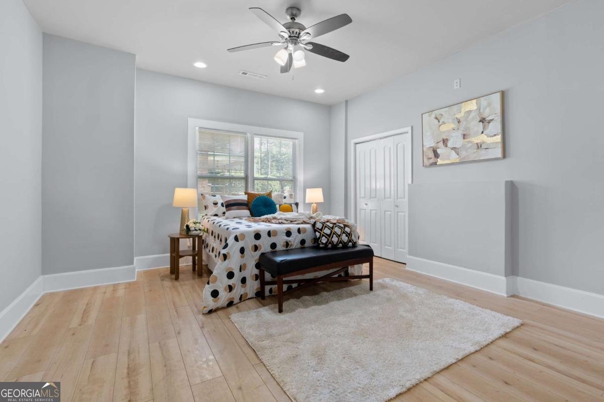 1363 Jonesboro Road Atlanta - 23