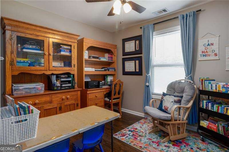 19 Autumn Place White - 20