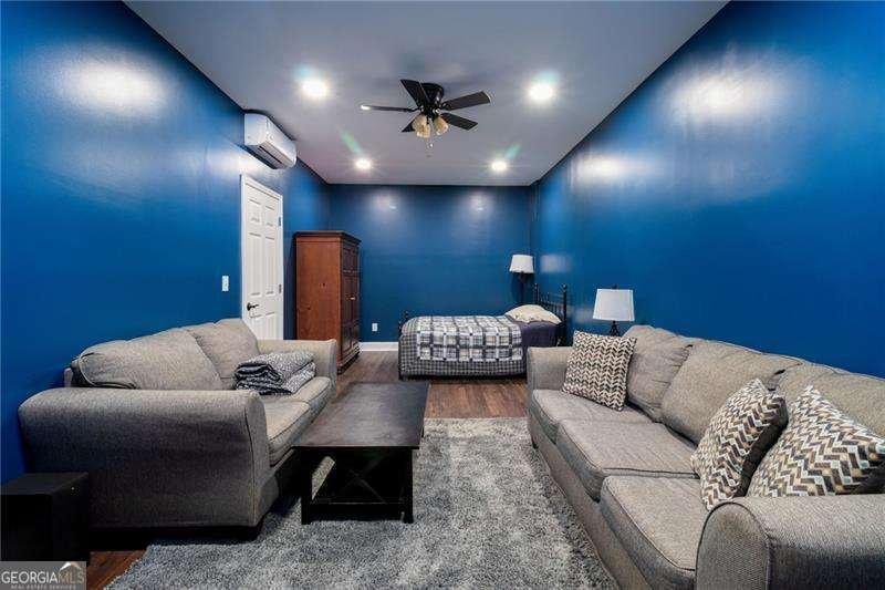 19 Autumn Place White - 28