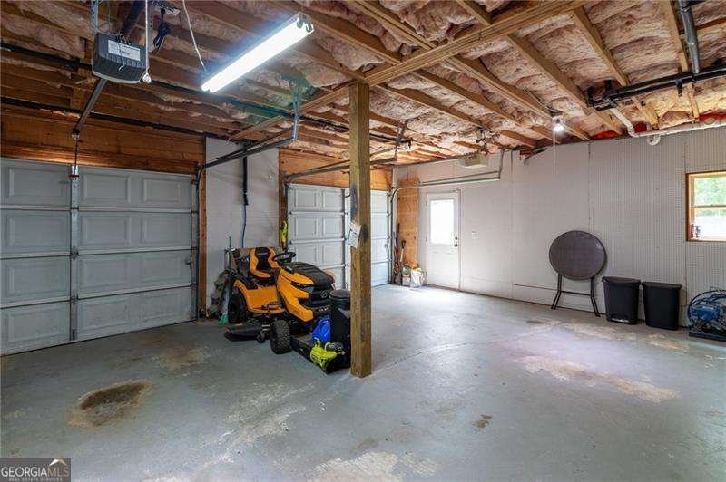 19 Autumn Place White - 32
