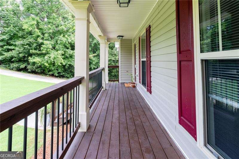 19 Autumn Place White - 5