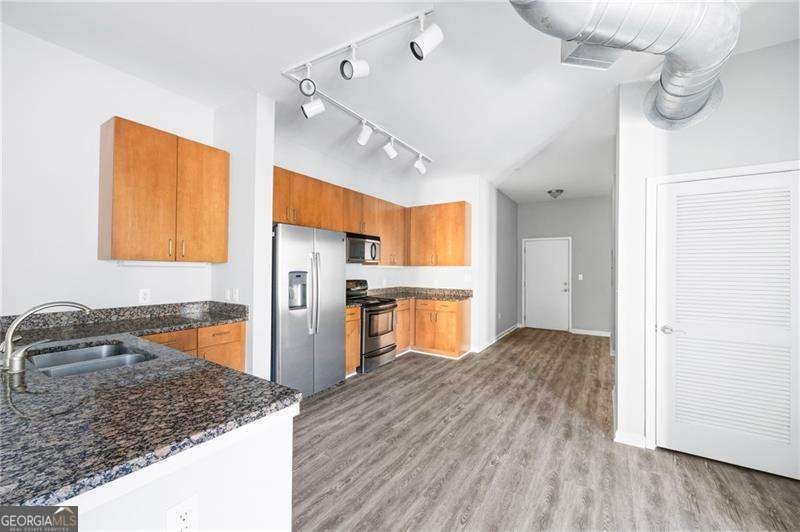 5300 PEACHTREE Road Chamblee - 5
