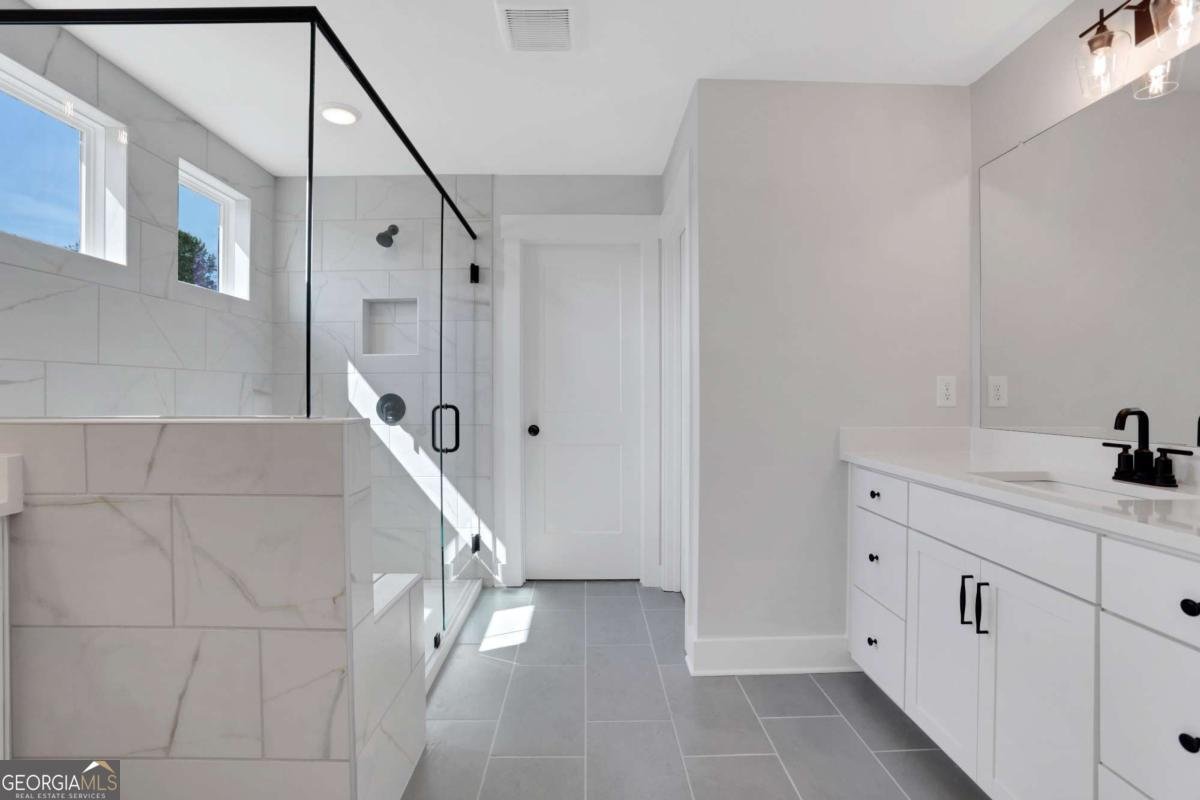 6905 Lancelot Court Flowery Branch - 20