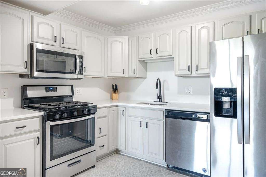 2965 Pharr Court South Atlanta - 10