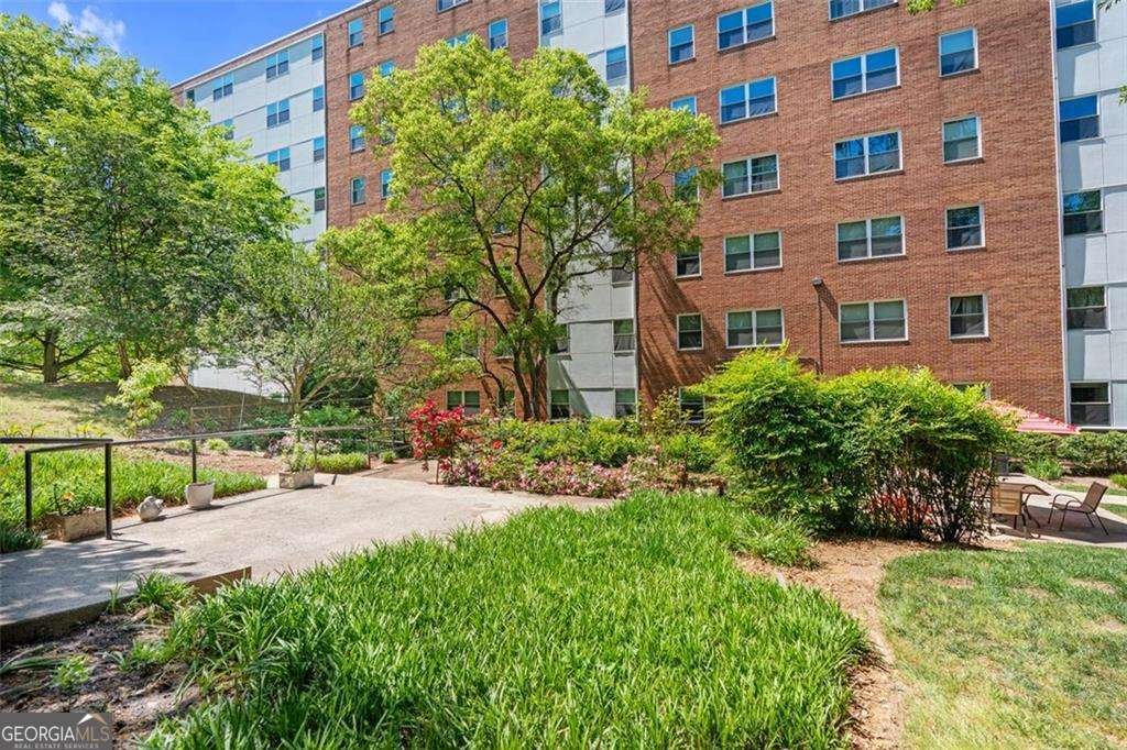 2965 Pharr Court South Atlanta - 32