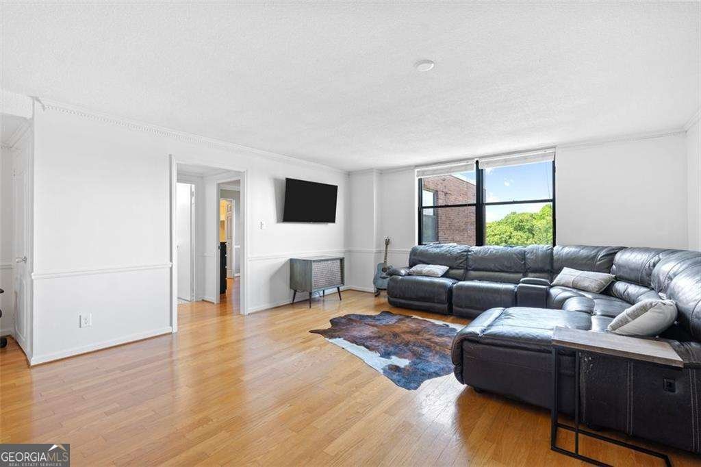 2965 Pharr Court South Atlanta - 4