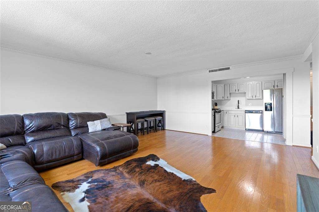 2965 Pharr Court South Atlanta - 6