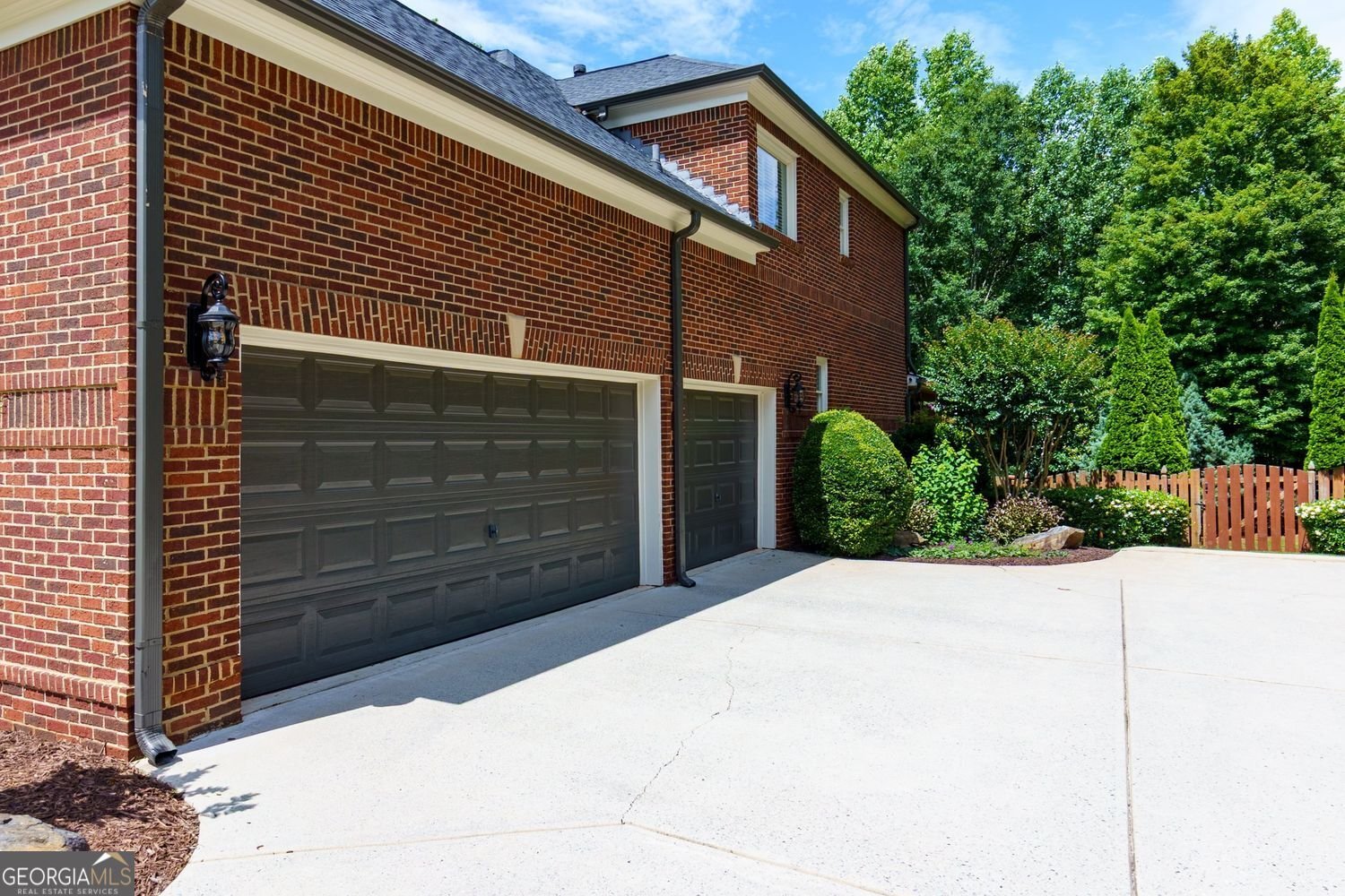 141 Olde Heritage Way Woodstock - 1