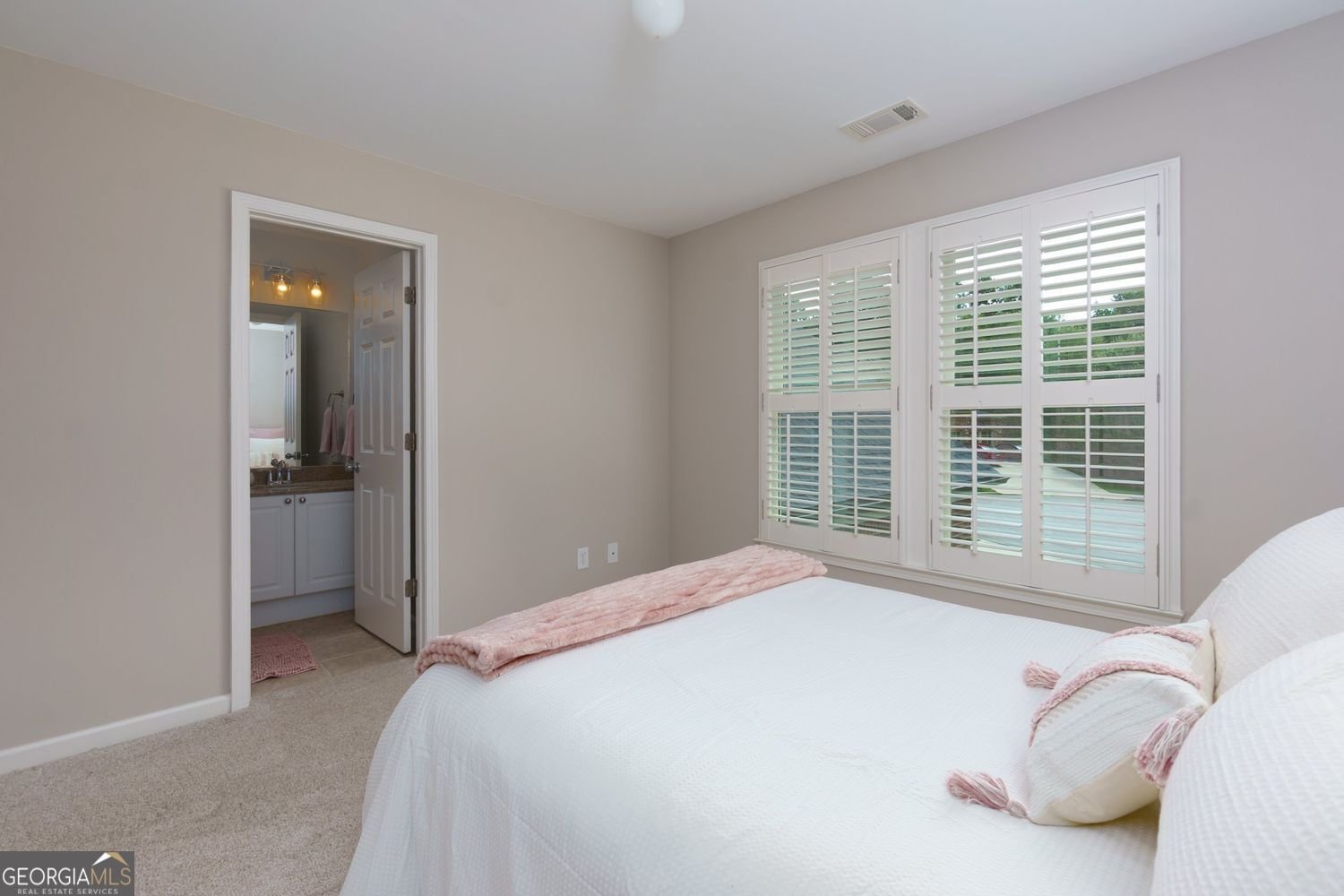 141 Olde Heritage Way Woodstock - 34