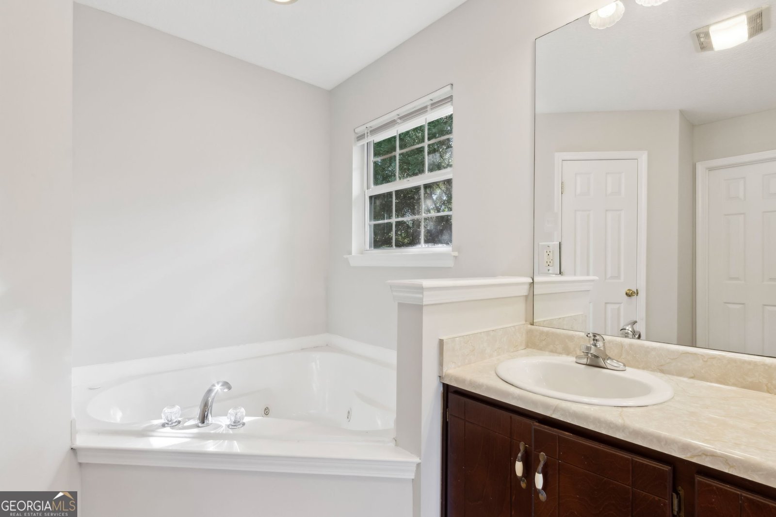 143 Lake Manor Drive Kingsland - 30