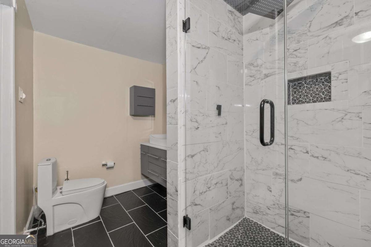 2680 Pine Tree Road Atlanta - 25