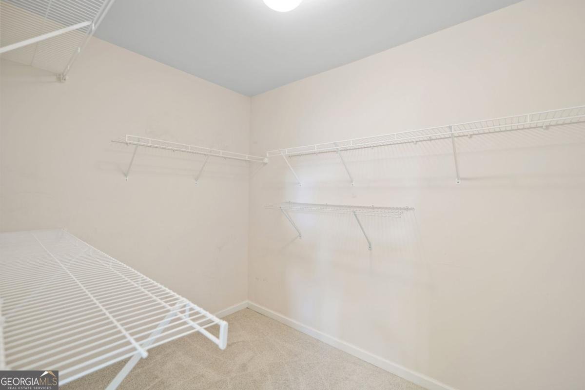 522 Spring View Drive Woodstock - 11