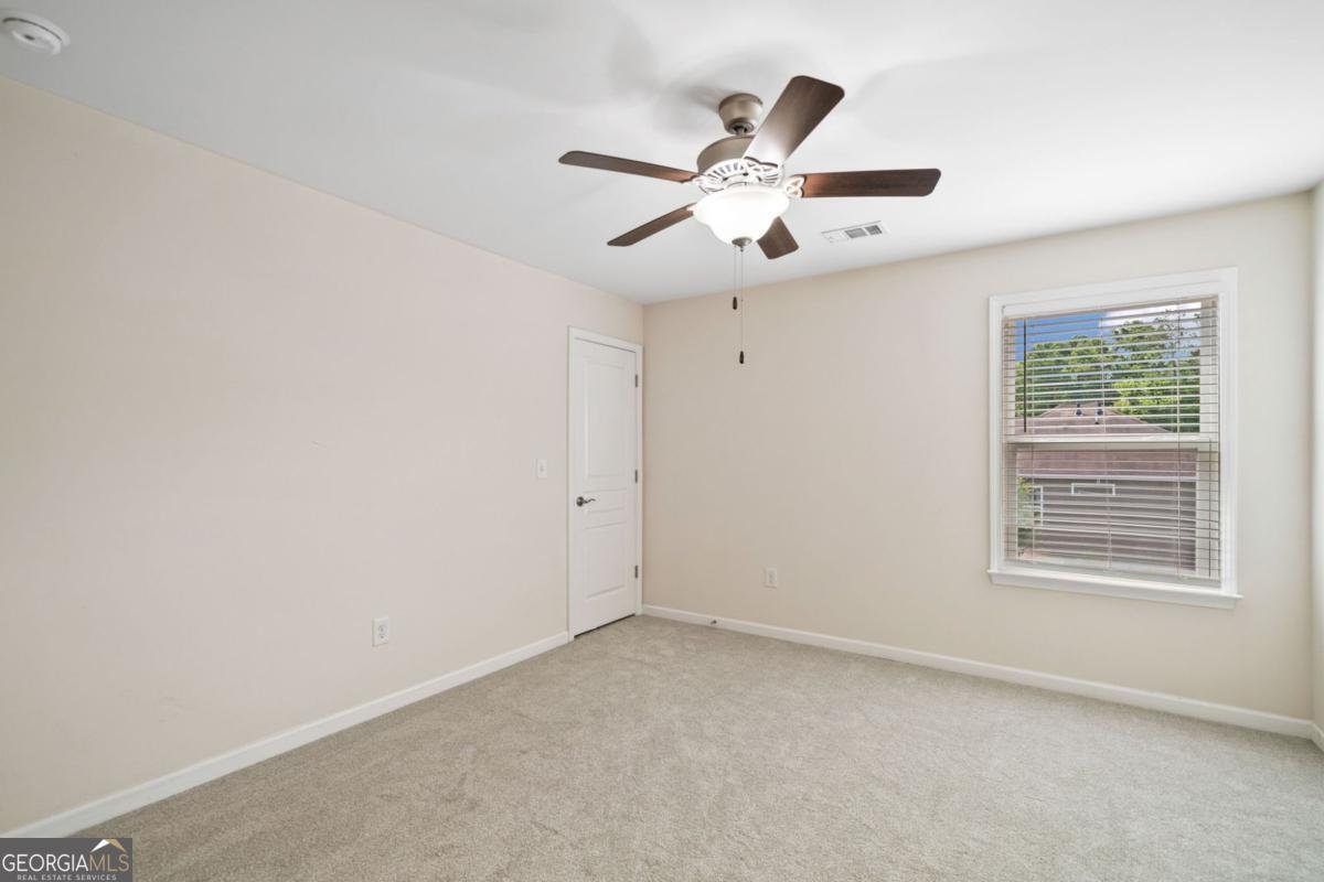 522 Spring View Drive Woodstock - 12