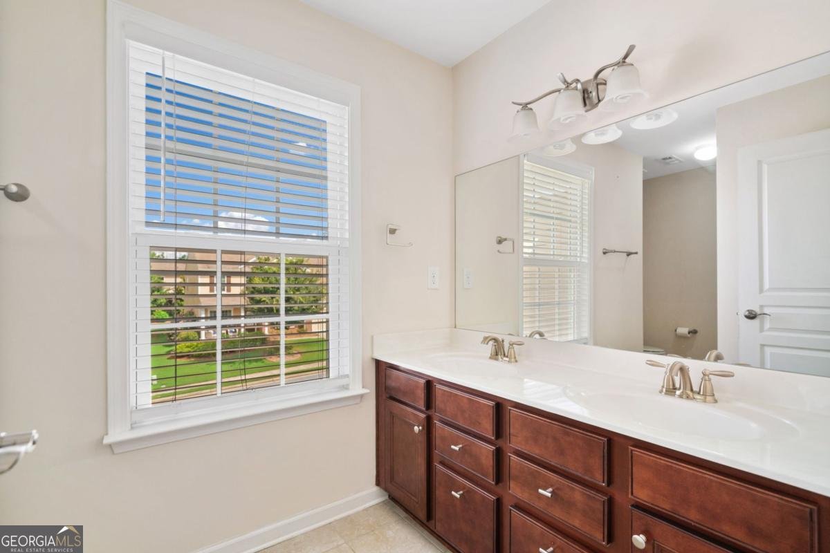 522 Spring View Drive Woodstock - 15