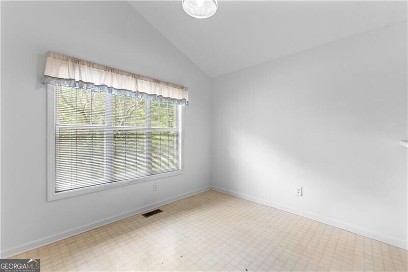 9283 Whaleys Lake Lane Jonesboro - 18