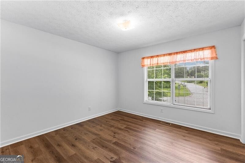 9283 Whaleys Lake Lane Jonesboro - 32