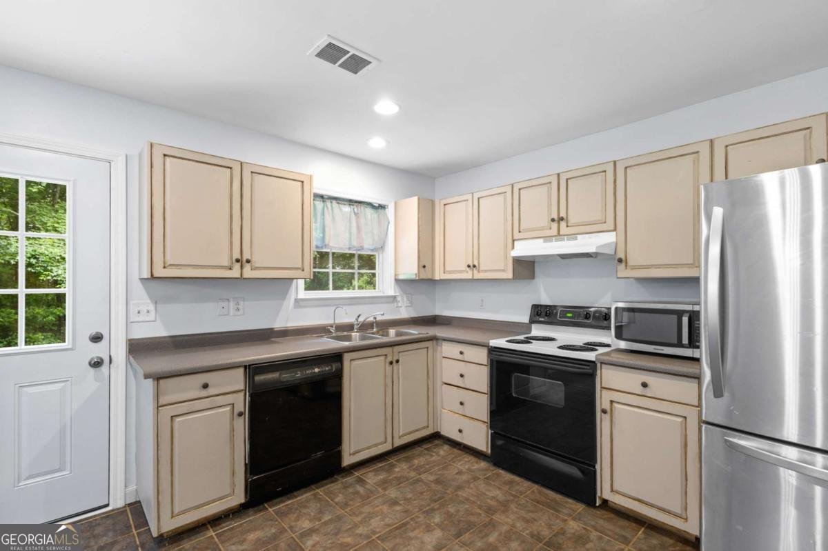 255 Twin Creek Shores Athens - 10
