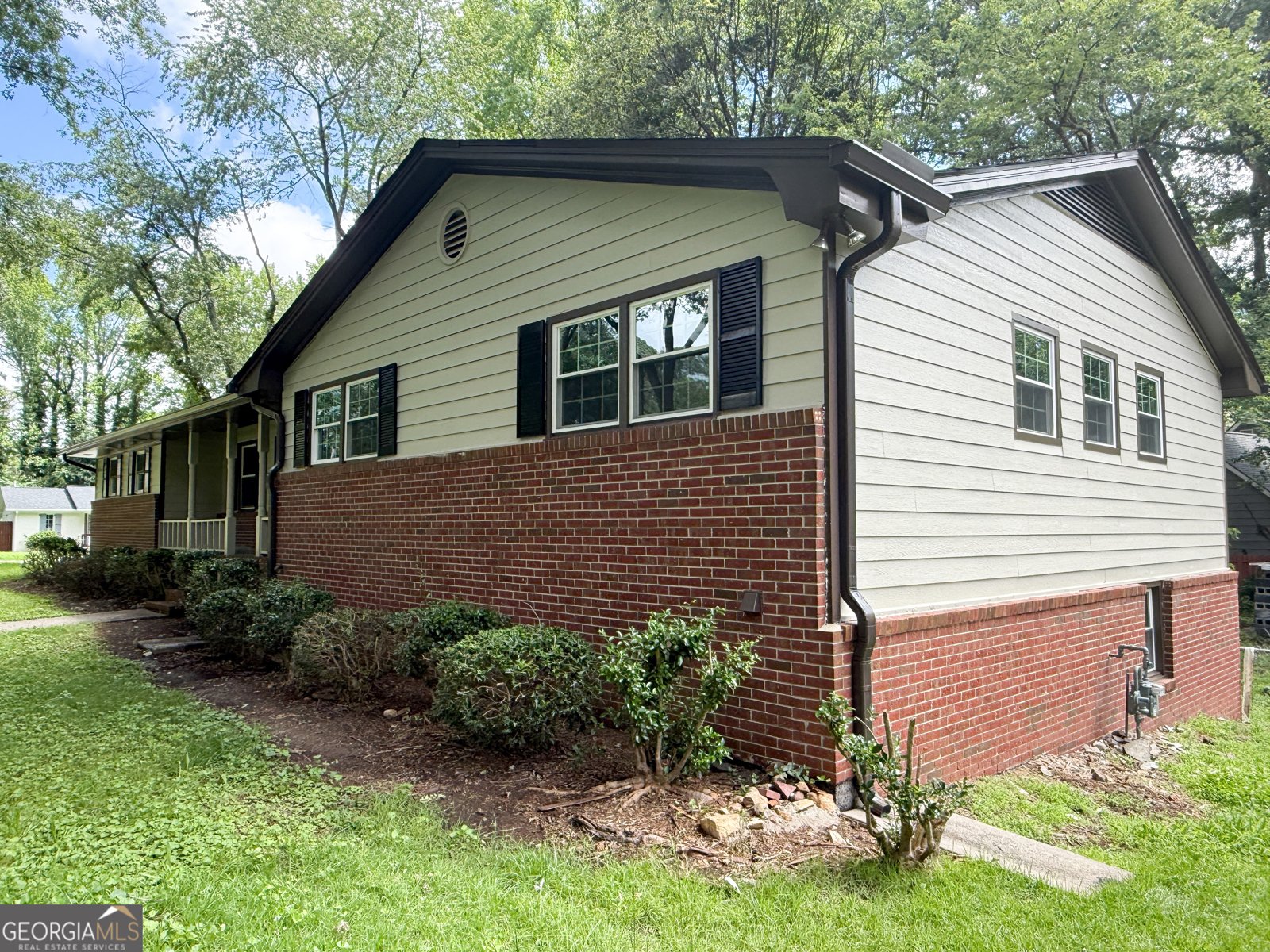 420 Creekview Court Marietta - 2