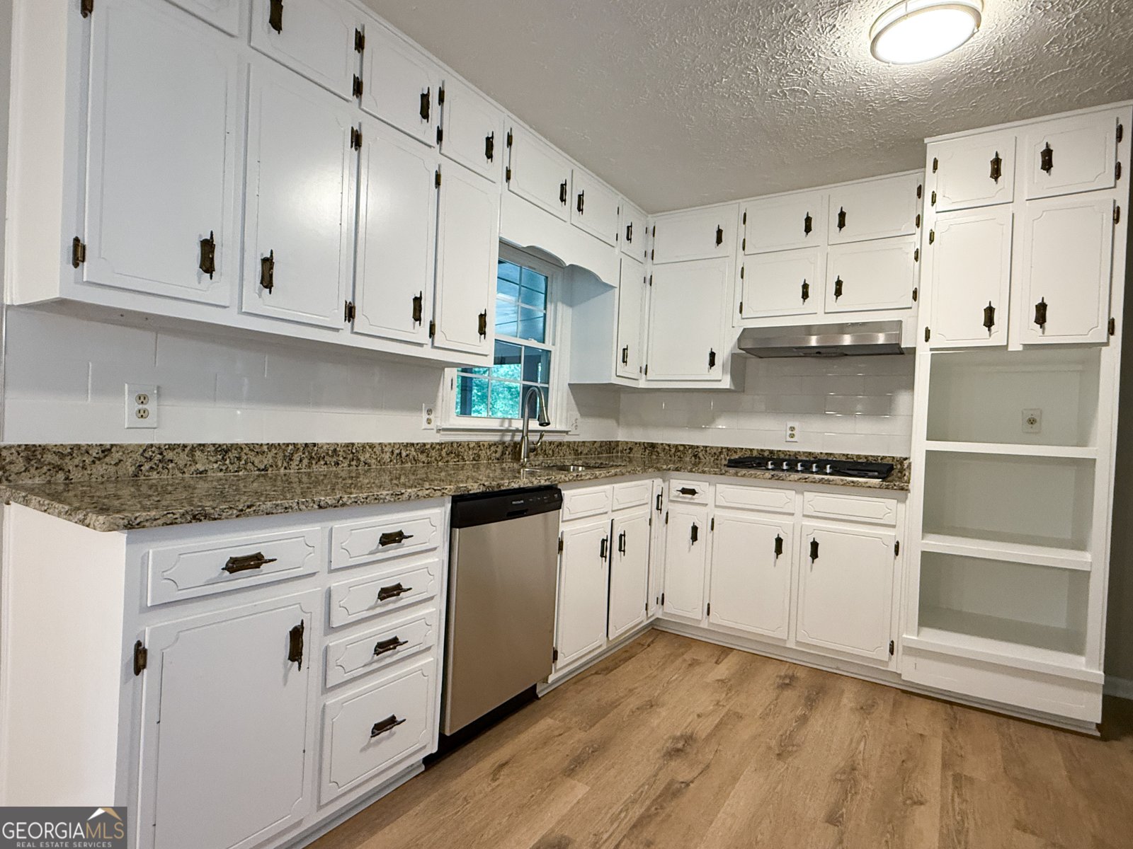 420 Creekview Court Marietta - 3