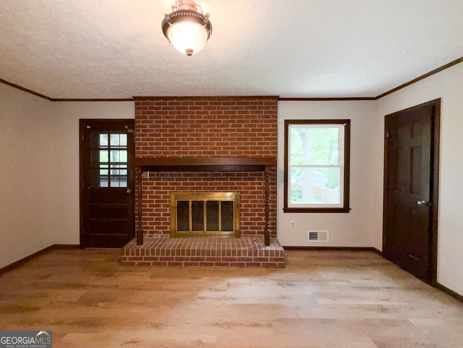 420 Creekview Court Marietta - 6