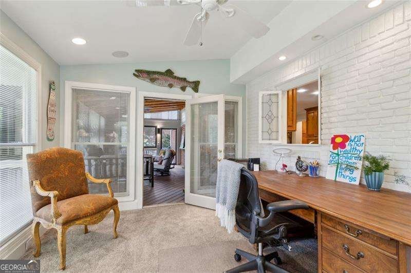 1835 REDBOURNE Drive Atlanta - 14
