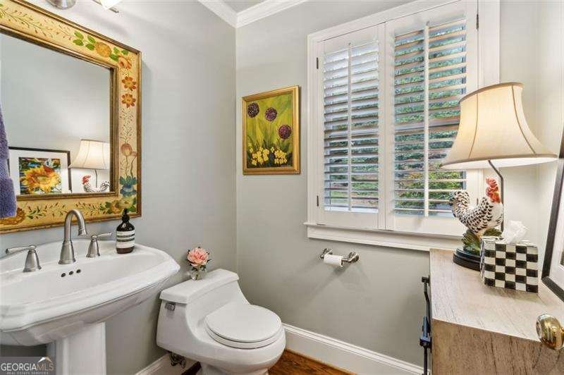 1835 REDBOURNE Drive Atlanta - 16