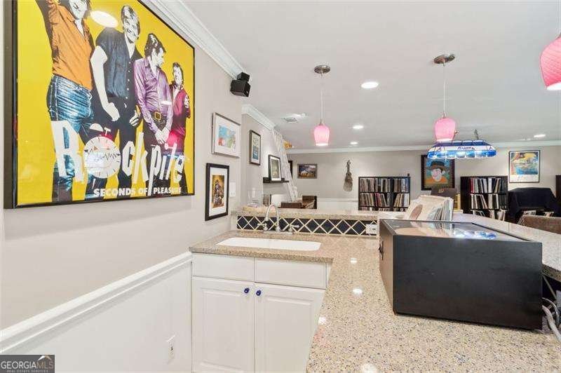 1835 REDBOURNE Drive Atlanta - 35