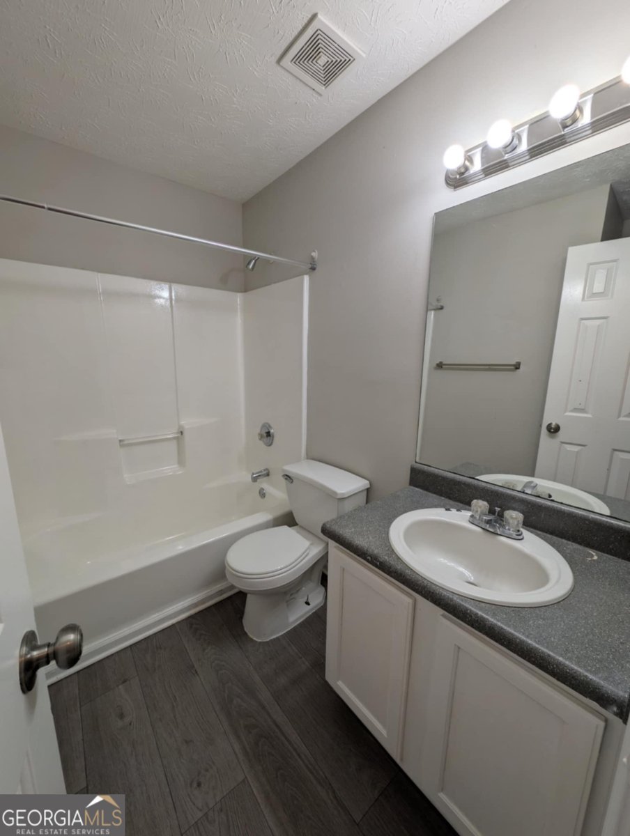 102 Crystal Brook Griffin - 15