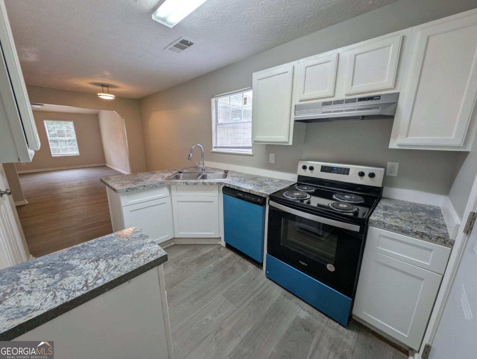 102 Crystal Brook Griffin - 7