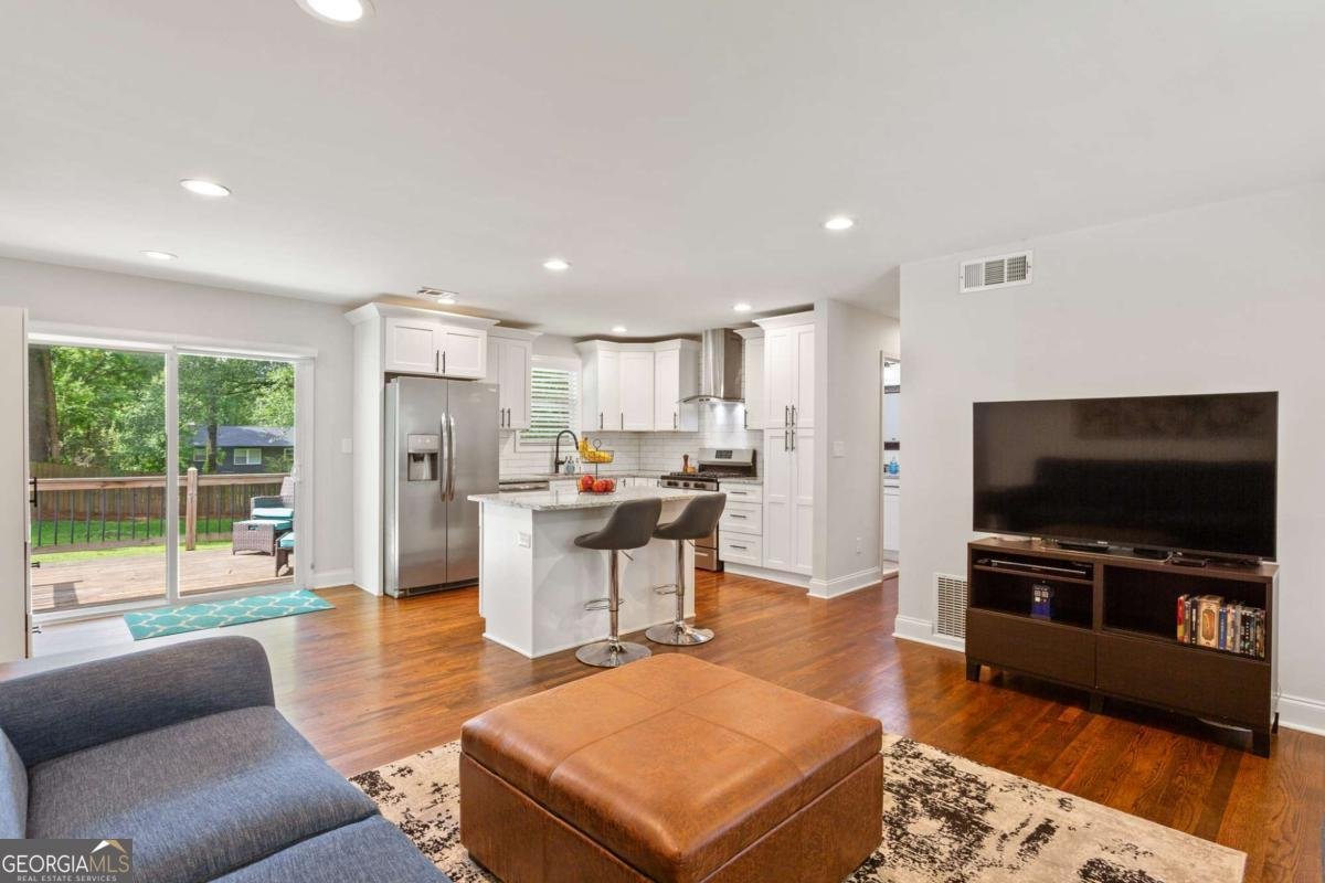 470 Pretty View Lane Smyrna - 3